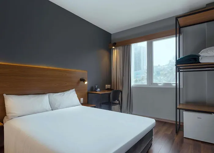 Ibis Salvador Rio Vermelho